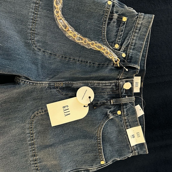 GAP X CULT GAIA
High Rise Stride Chain Jeans - Picture 6 of 13